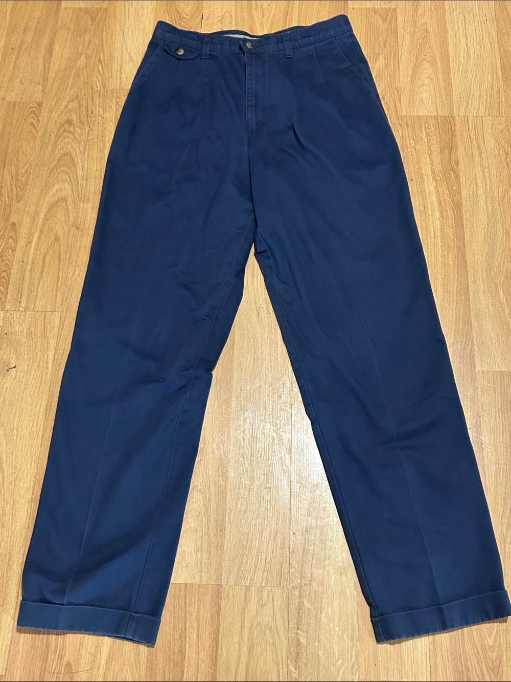 Dockers Men's Navy  Loose Fit Straight-Leg Chinos Size 32 x 34